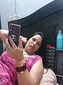 Show Webcam de Poojabhabi101