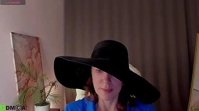 Živý XXX chat LeticiaRomano