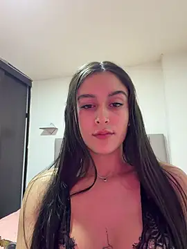 Chat +18 de am_lee ao vivo