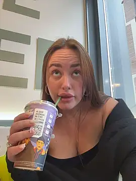 KiraSunshine 라이브 XXX 채팅