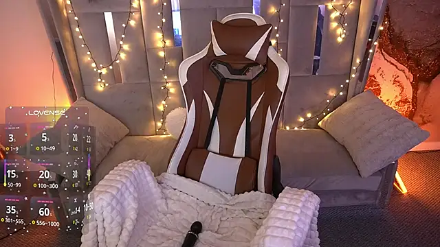 Chat +18 de MirielleNymph ao vivo