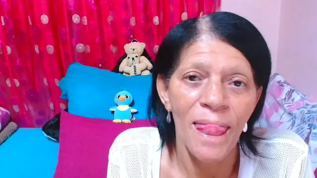 SLUTTYROXY Chat XXX in diretta