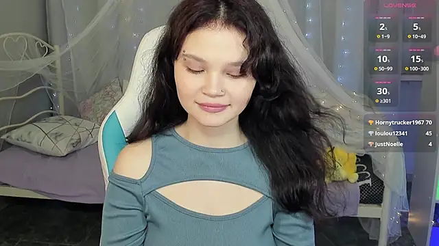 EmilyChaves Live XXX-chat