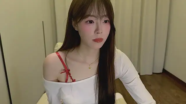 Chat +18 de Onecutelittle ao vivo