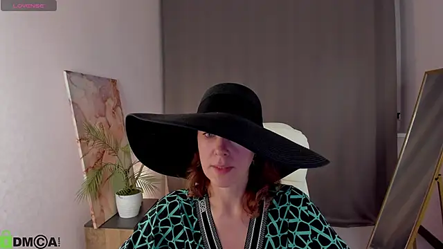 Živý XXX chat LeticiaRomano