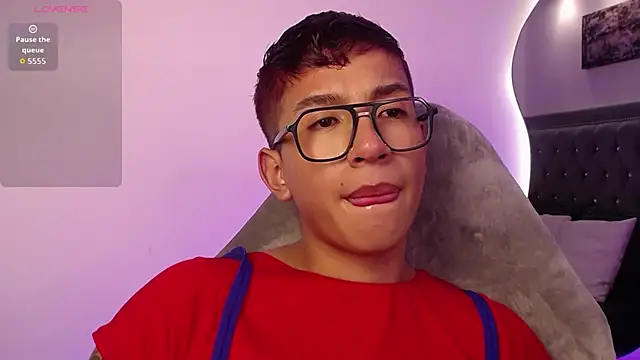 XXX chat uživo modela Fancy_Vixen