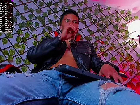 XXX chat uživo modela Dominus_Alpha