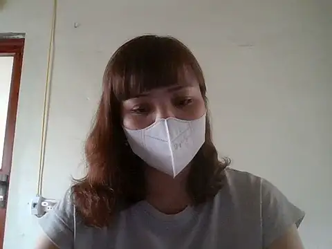 Chat +18 de Angela-Eira ao vivo