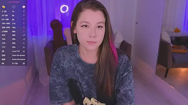 Chat XXX en directo de Mira_Falls