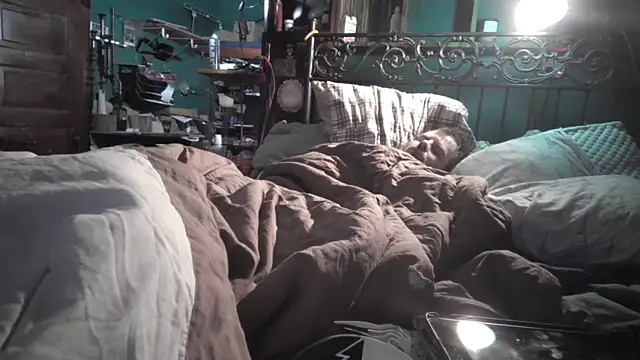 charactrzero's Live XXX Chat