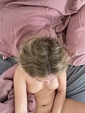 Chat XXX en directo de MileySummer