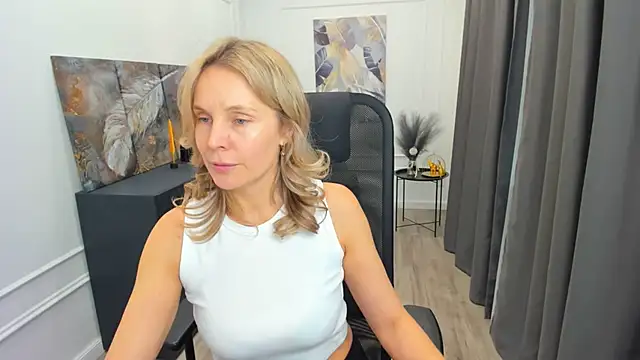 Sinty_Devis Live XXX-Chat