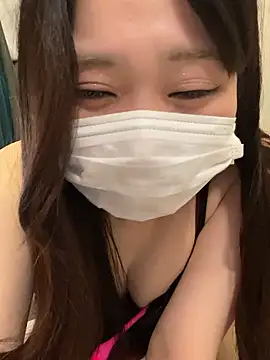 tan-chan Chat XXX live