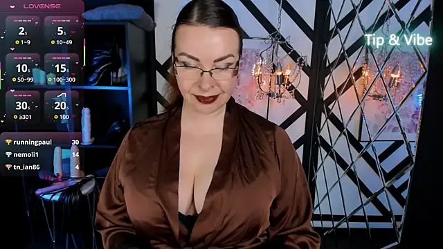 MrsIngrid Live XXX-Chat