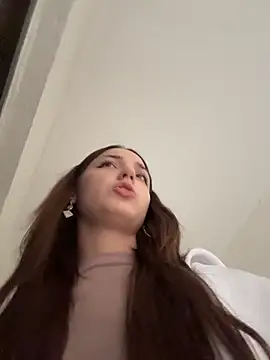 Chat XXX en directo de DollyTall