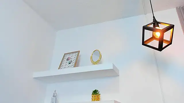 IsabellaMonet Adlı Modelin Canlı XXX Sohbeti