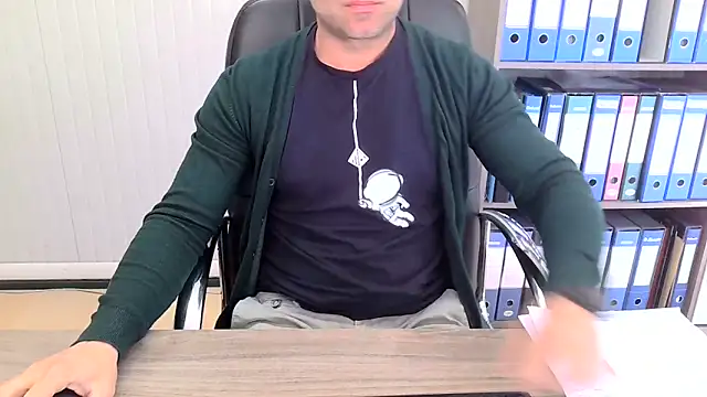 Evasionee Show in webcam