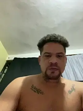 XXX chat uživo modela Dominicanobb