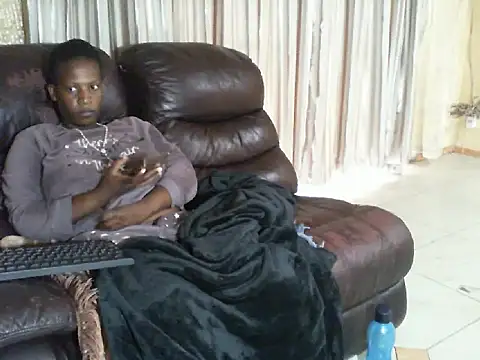 Sky-Diamond Adlı Modelin Web Kamerası Şovu