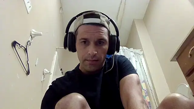 Chat +18 de dik4cache ao vivo