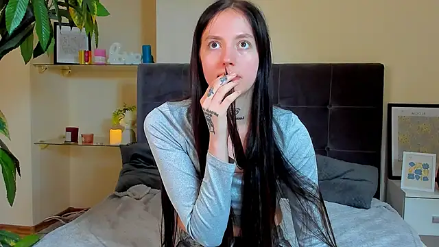 AdrianaCult's Live XXX Chat