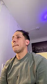 Chat +18 de TitanNoir ao vivo