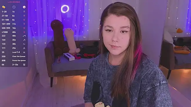 Mira_Falls Chat XXX live