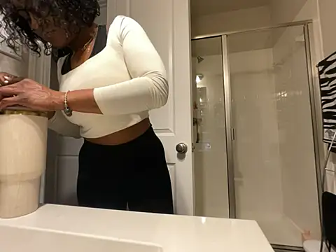 wynterheat's Live XXX Chat