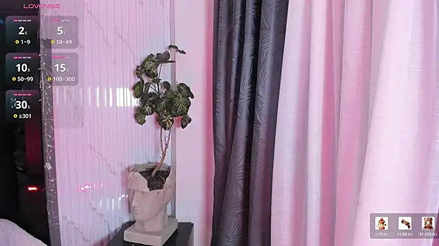 ailynBlazen Live XXX chat