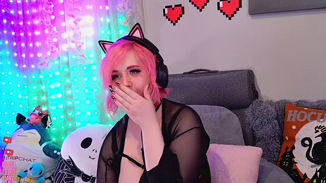 Angel-Lewd-Cake's Live XXX Chat