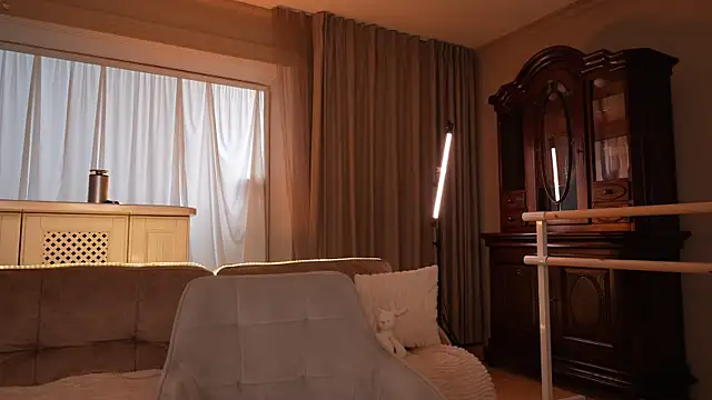 Chat +18 de aurora_nude ao vivo