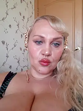 Chat +18 de IsabellaBoni ao vivo