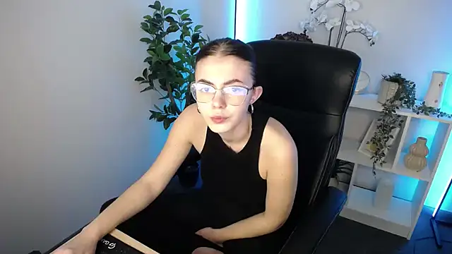 Chatroom XXX en direct de Ritaneer