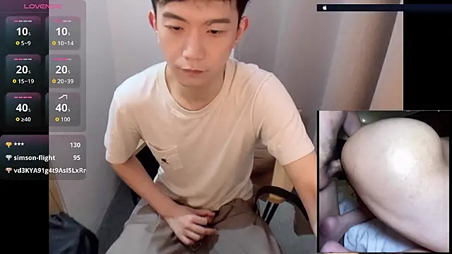 CouplingCry 在線直播表演