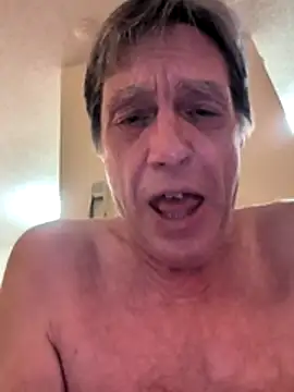 Smallpeniss69のライブXXXチャット