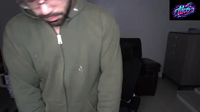 แชท XXX สดของ Zander823