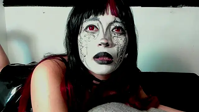 Akalidemon's Live XXX Chat