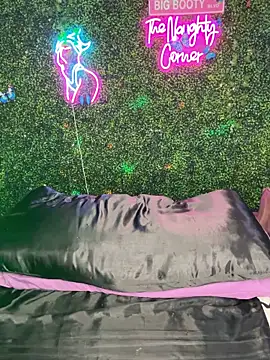 RenaThickAss' Live XXX Chat