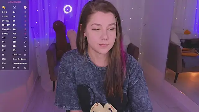 Mira_Falls Chat XXX live