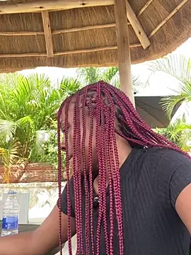 XXX chat uživo modela Dellah27