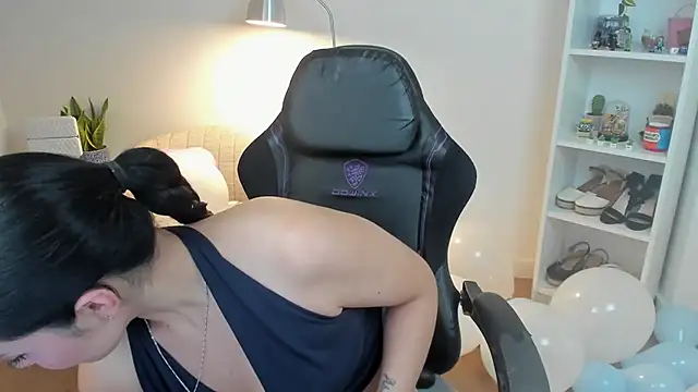 Chat XXX ao vivo de _BellaEvans_