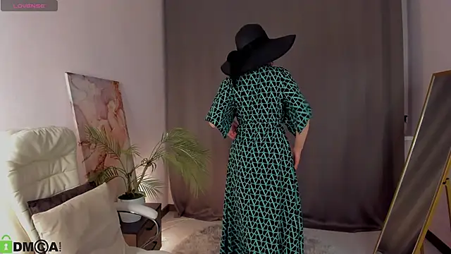 Chat +18 de LeticiaRomano ao vivo