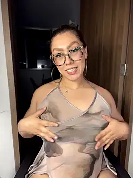 XXX chat uživo modela Im_sophiie
