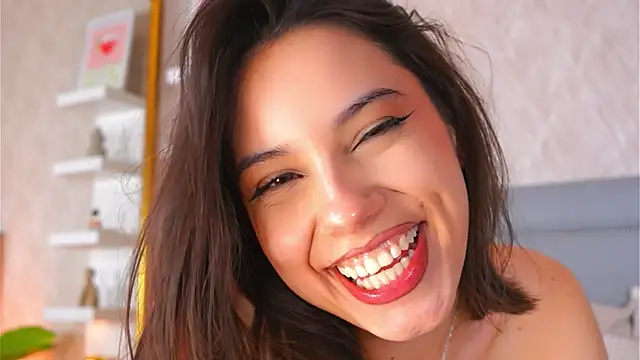 Sofy_Bradd's Webcam Show