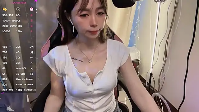 Rose168_のライブXXXチャット