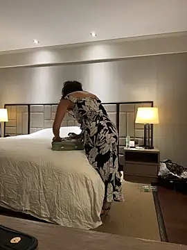 Zeravina live XXX chat