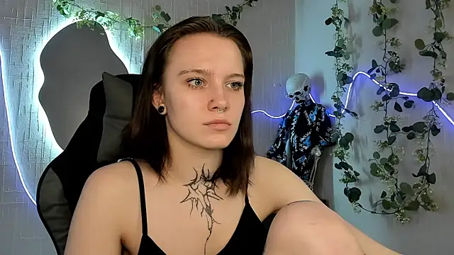 Chatroom XXX en direct de Elastikisss