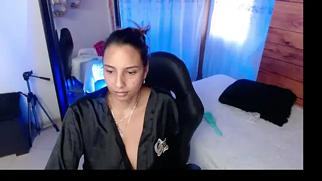 دردشة mykaelahoney الجنسية المباشرة