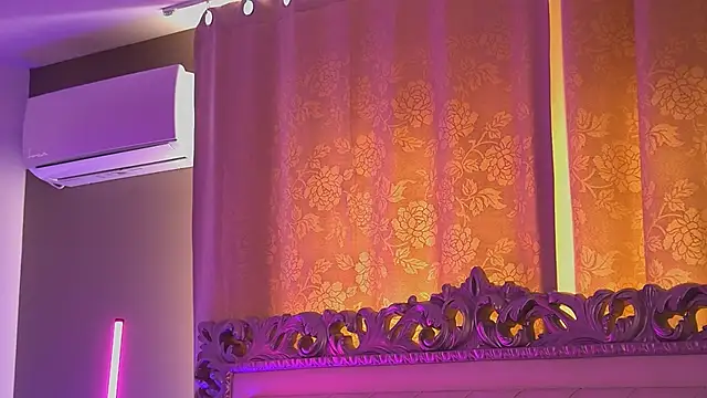 LexyBank's Live XXX Chat