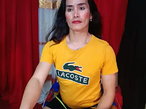 HornyKerujieTrans Pertunjukan Webcam